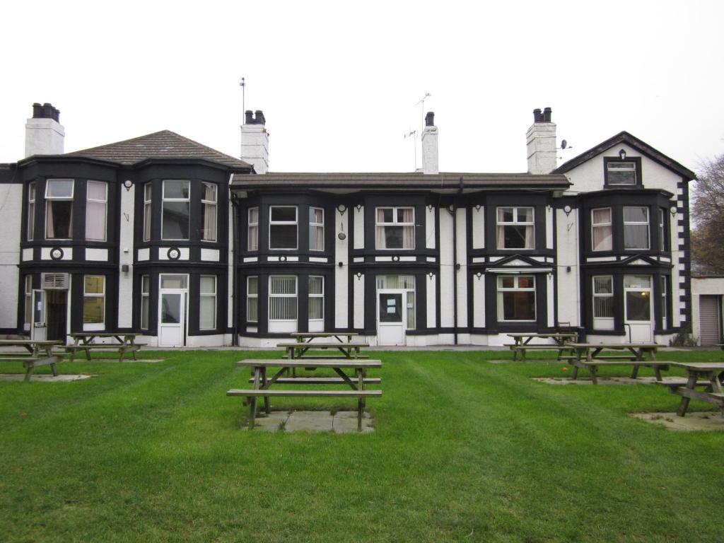 Mersey Hotel Widnes Ngoại thất bức ảnh